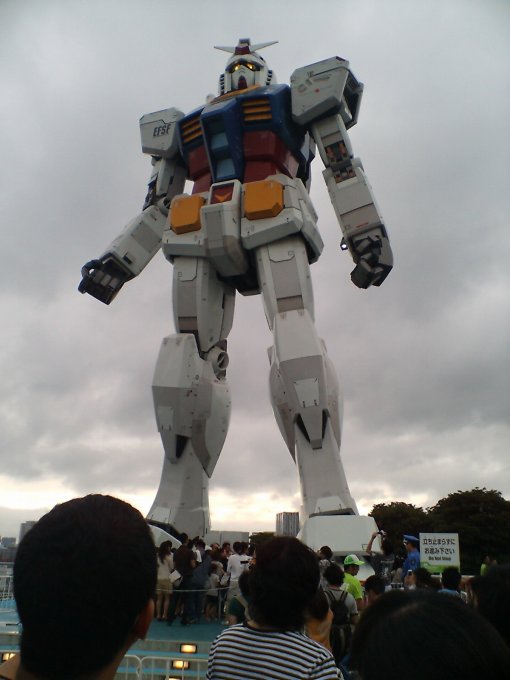 お台場にある実物大ガンダム